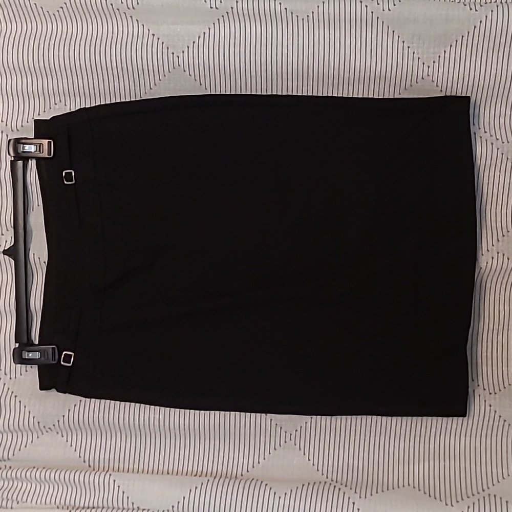 Soho Apparel Ltd, black stretchy pencil skirt, S